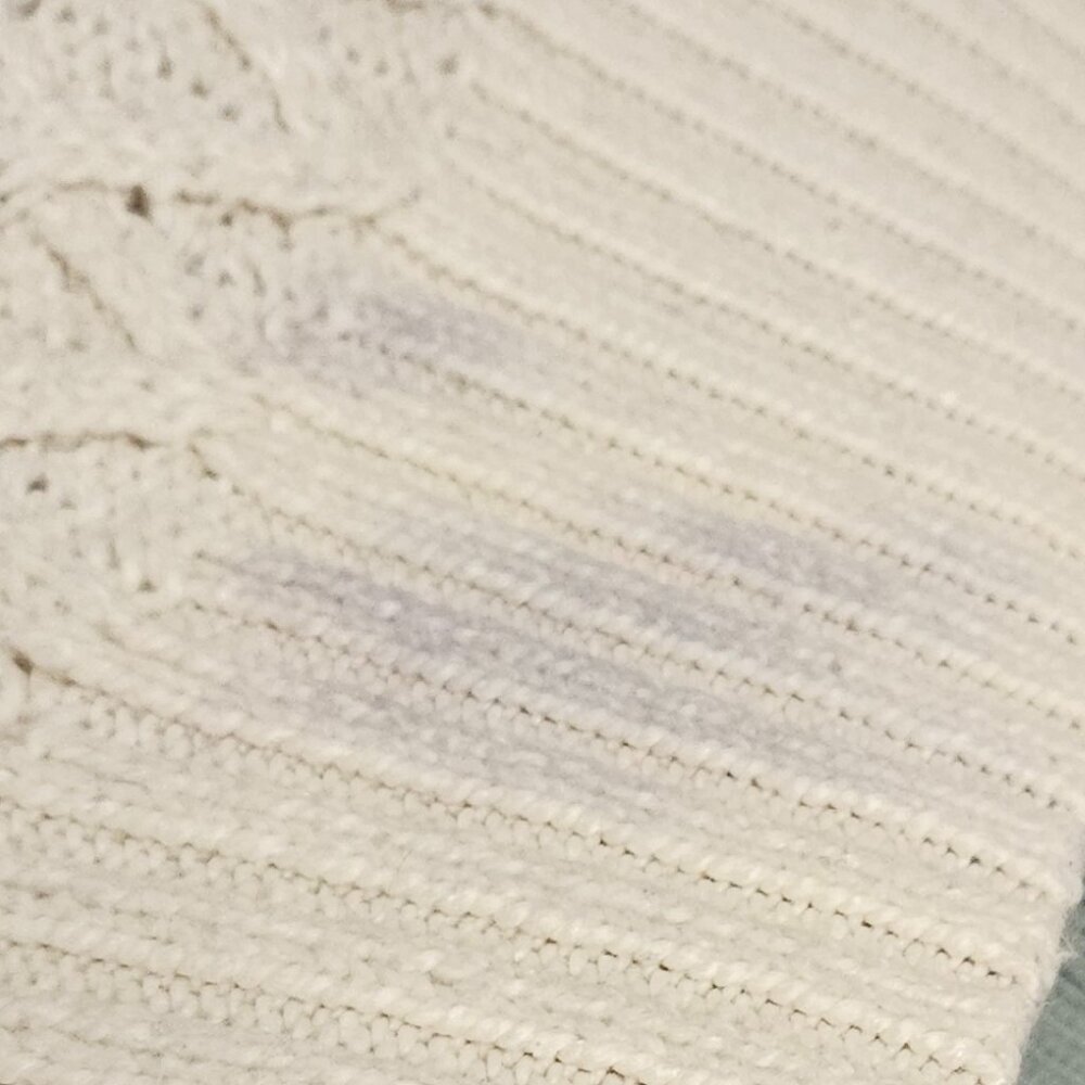 American Eagle Cable Knit Varsity V-Neck Sweater Cream and Copper Blue Accent XS - Picture 13 of 13